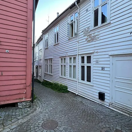 Guest house Bergen City Hostel Rooms *